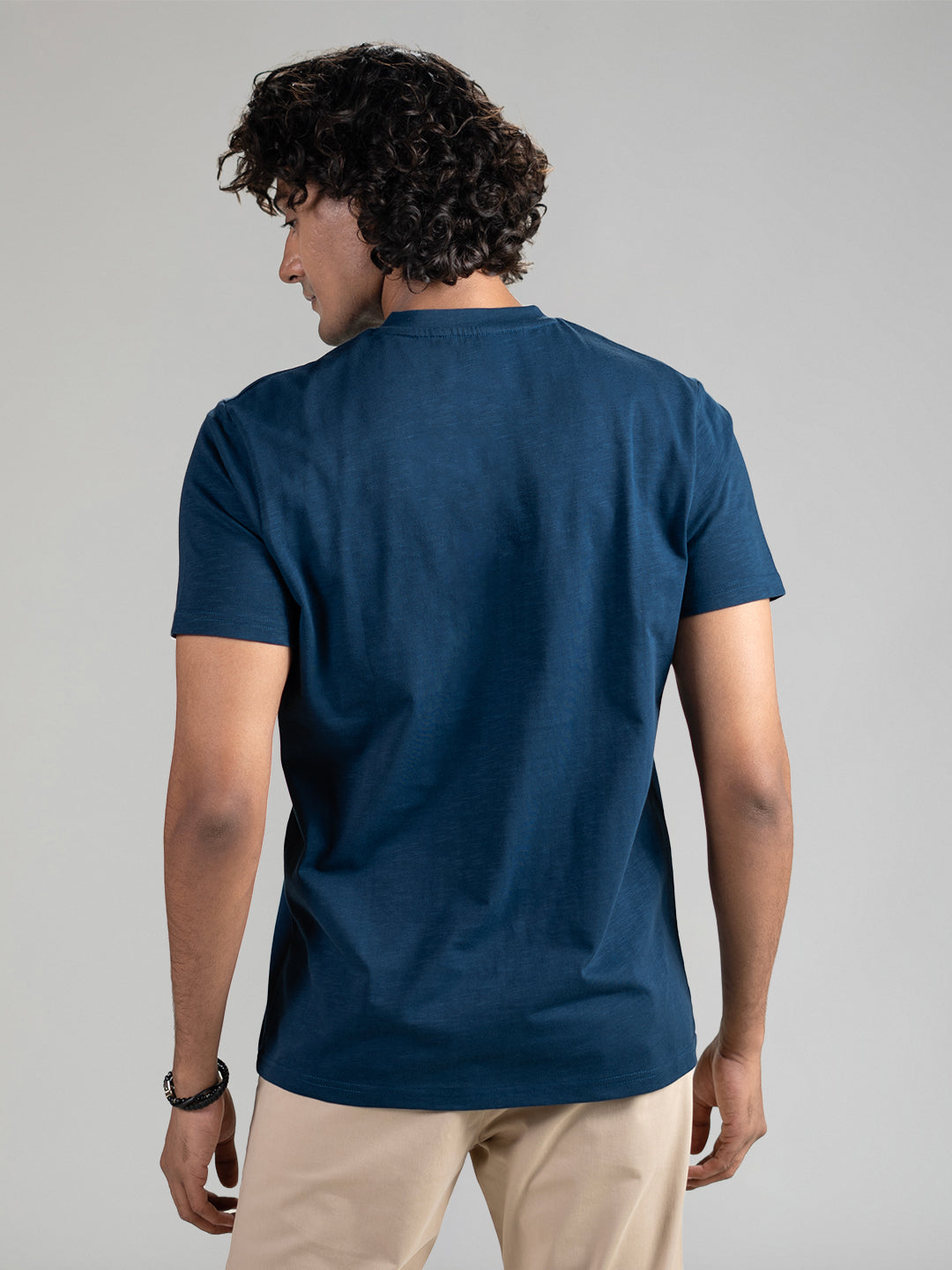 Slub V-neck T-shirt in Denim Blue