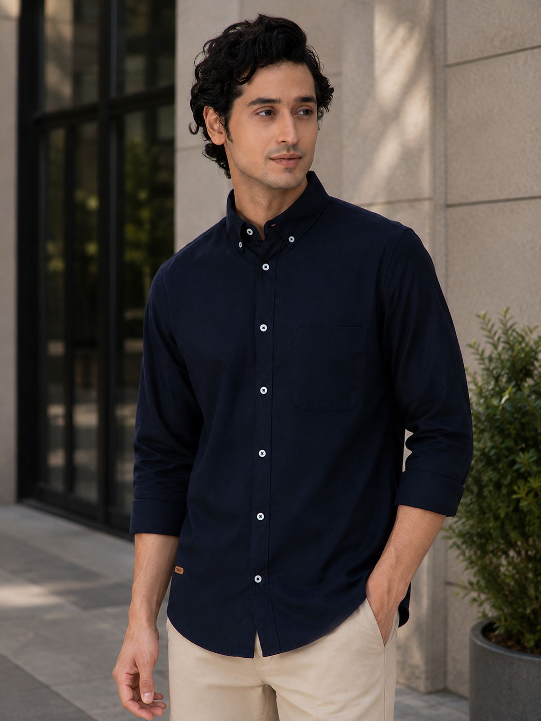 OxfordFlex™ Shirt in Navy- Comfort Fit