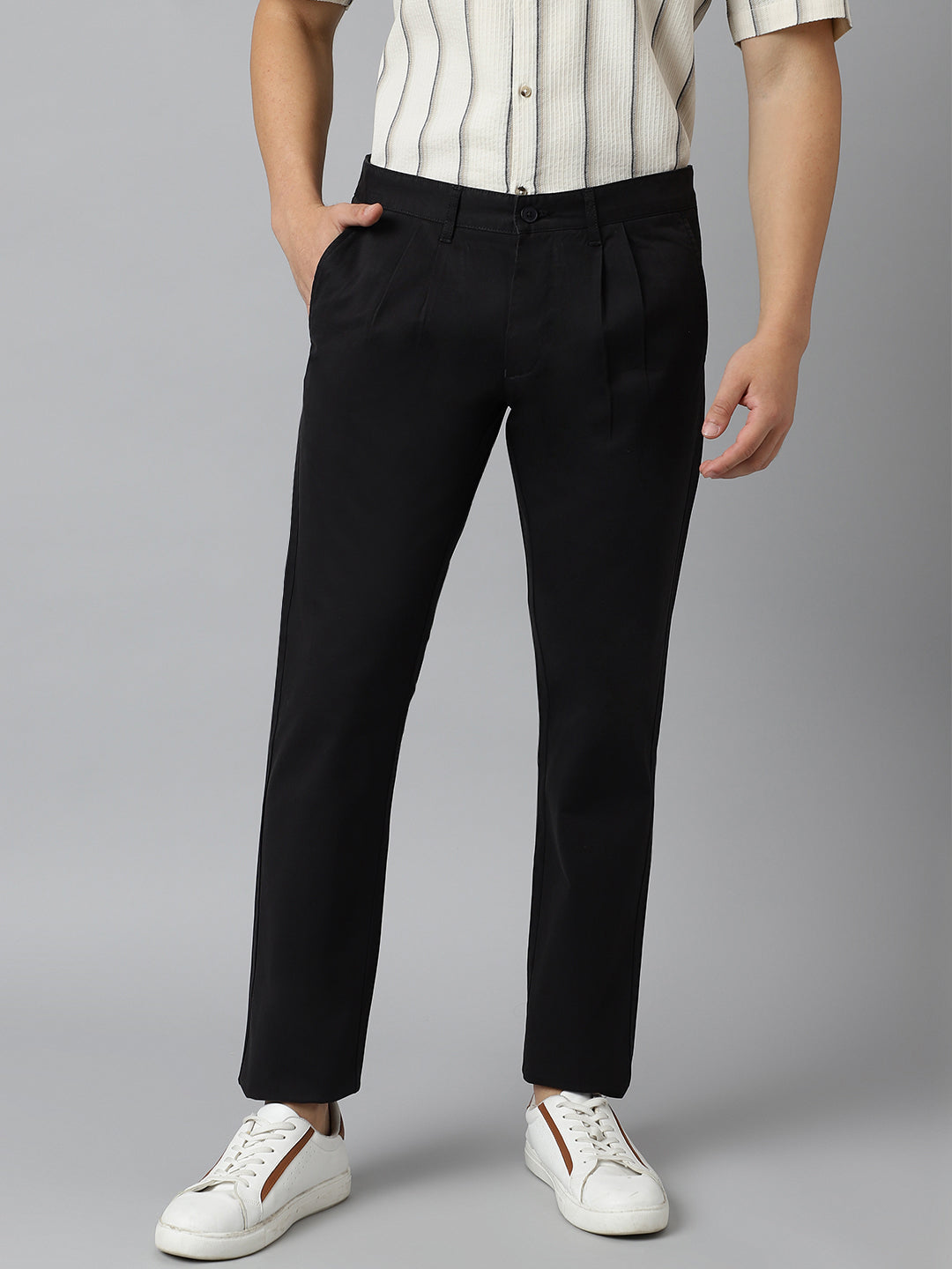 2 Way Stretch Pleated Chinos in Black- Comfort Fit