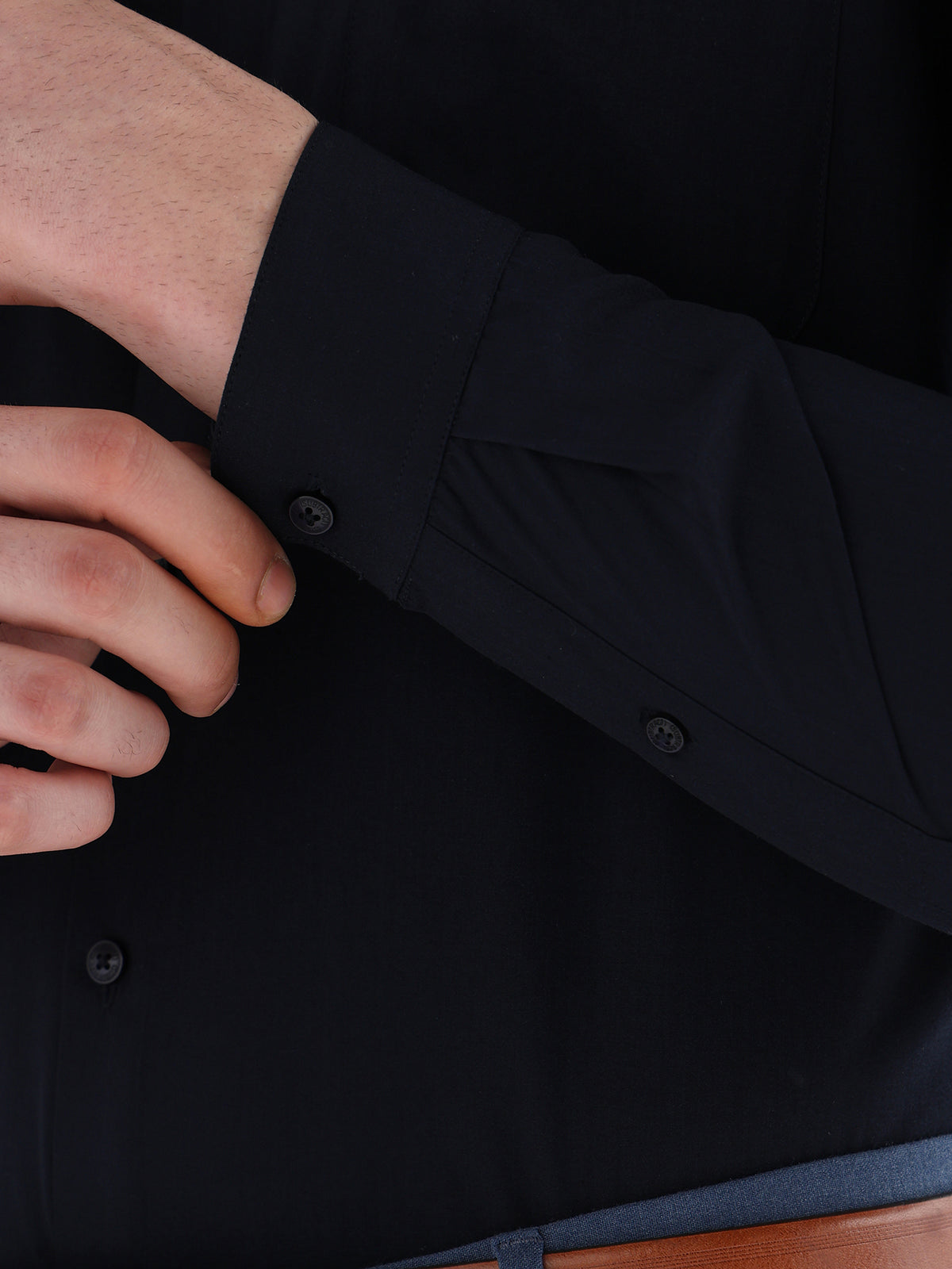 Extra Soft Solid Formal Shirt in Navy - Slim Fit