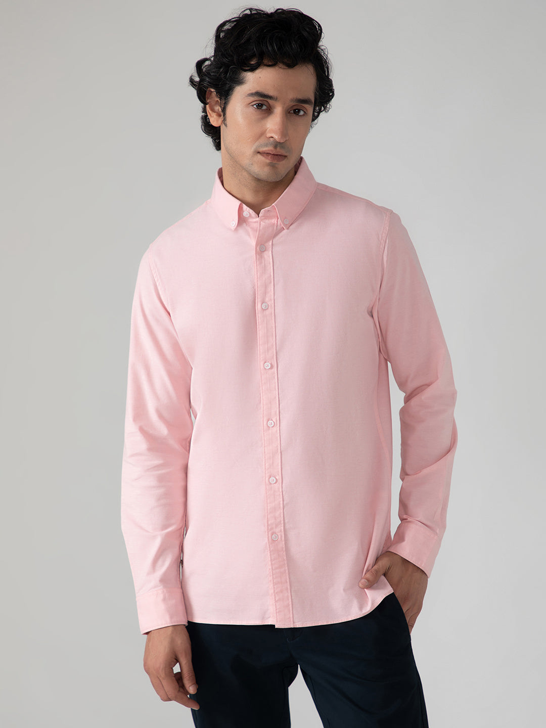 2 Way Stretch Oxford Shirt in Salmon Pink- Slim Fit