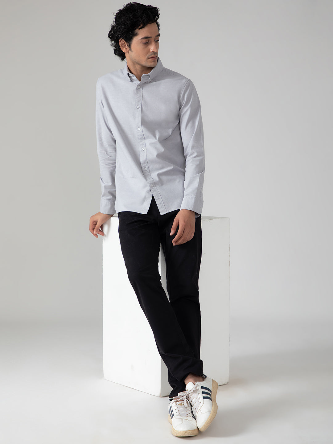 2 Way Stretch Oxford Shirt in Light Grey- Slim Fit