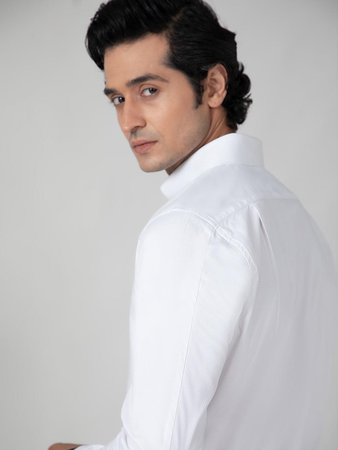 2 Way Stretch Dobby Shirt in White- Slim Fit