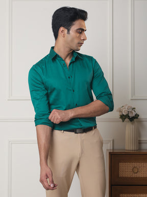 Luxestretch™ Teal Shirt & Movelite™ Sand Trousers
