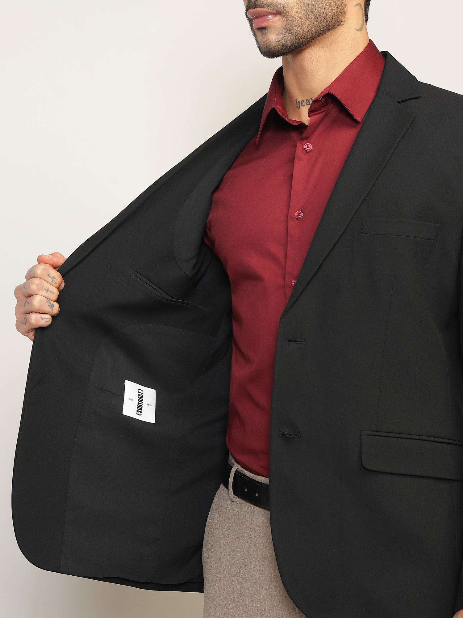 Men Black Slim Fit Single-Breasted Stretchable Blazer For All Seasons