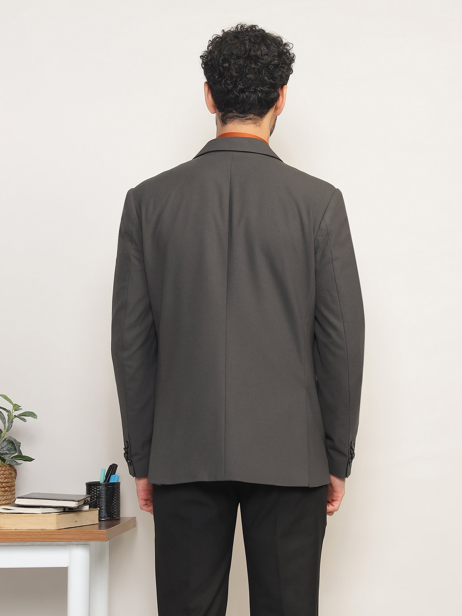 Men Charcoal Grey Slim Fit Single-Breasted Stretchable Blazer For All Seasons