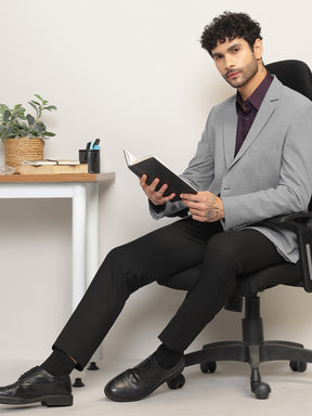 Men Light Grey Slim Fit Single-Breasted Stretchable Blazer For All Seasons