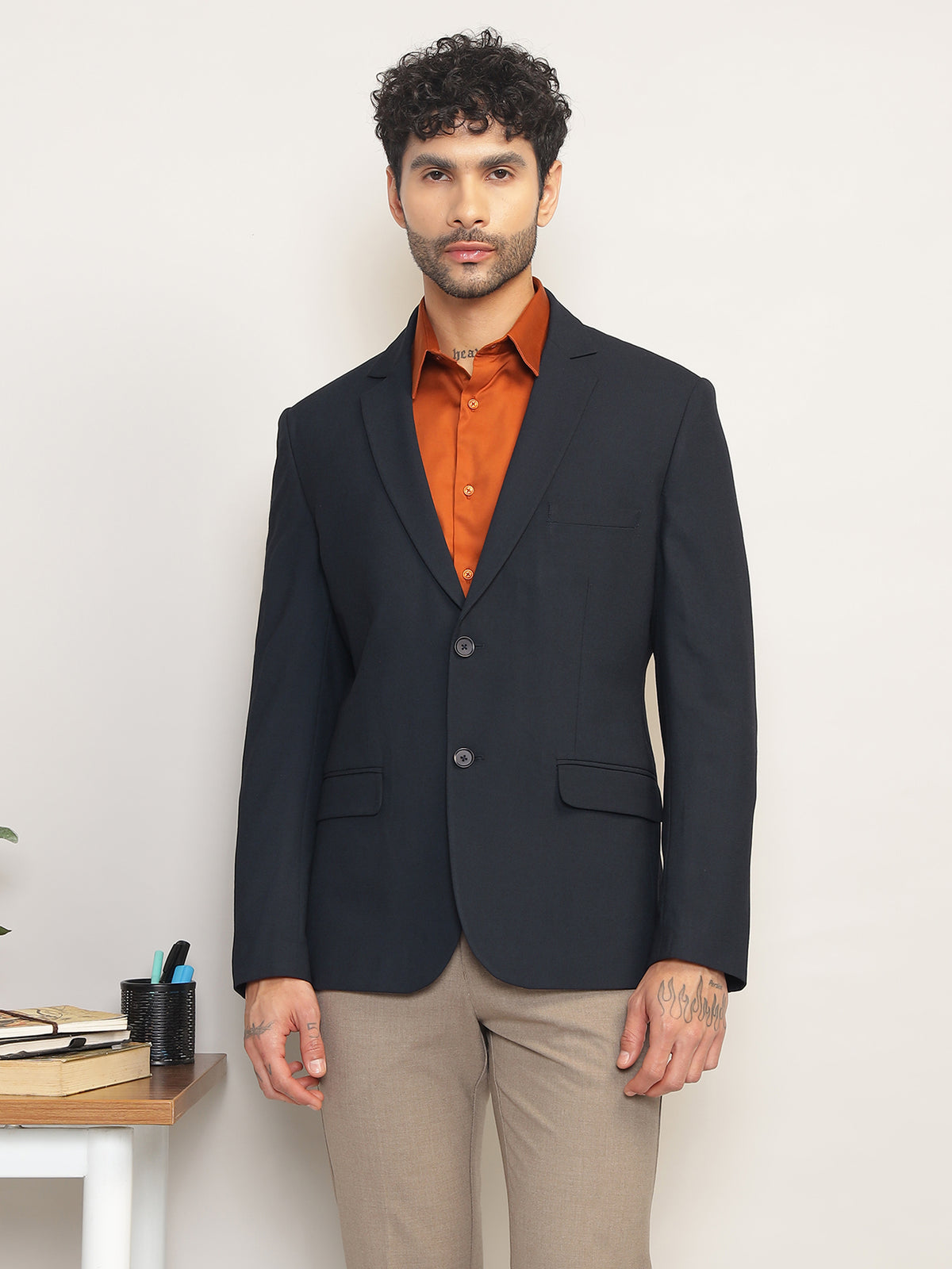 Men Navy Blue Slim Fit Single-Breasted Stretchable Blazer For All Seasons