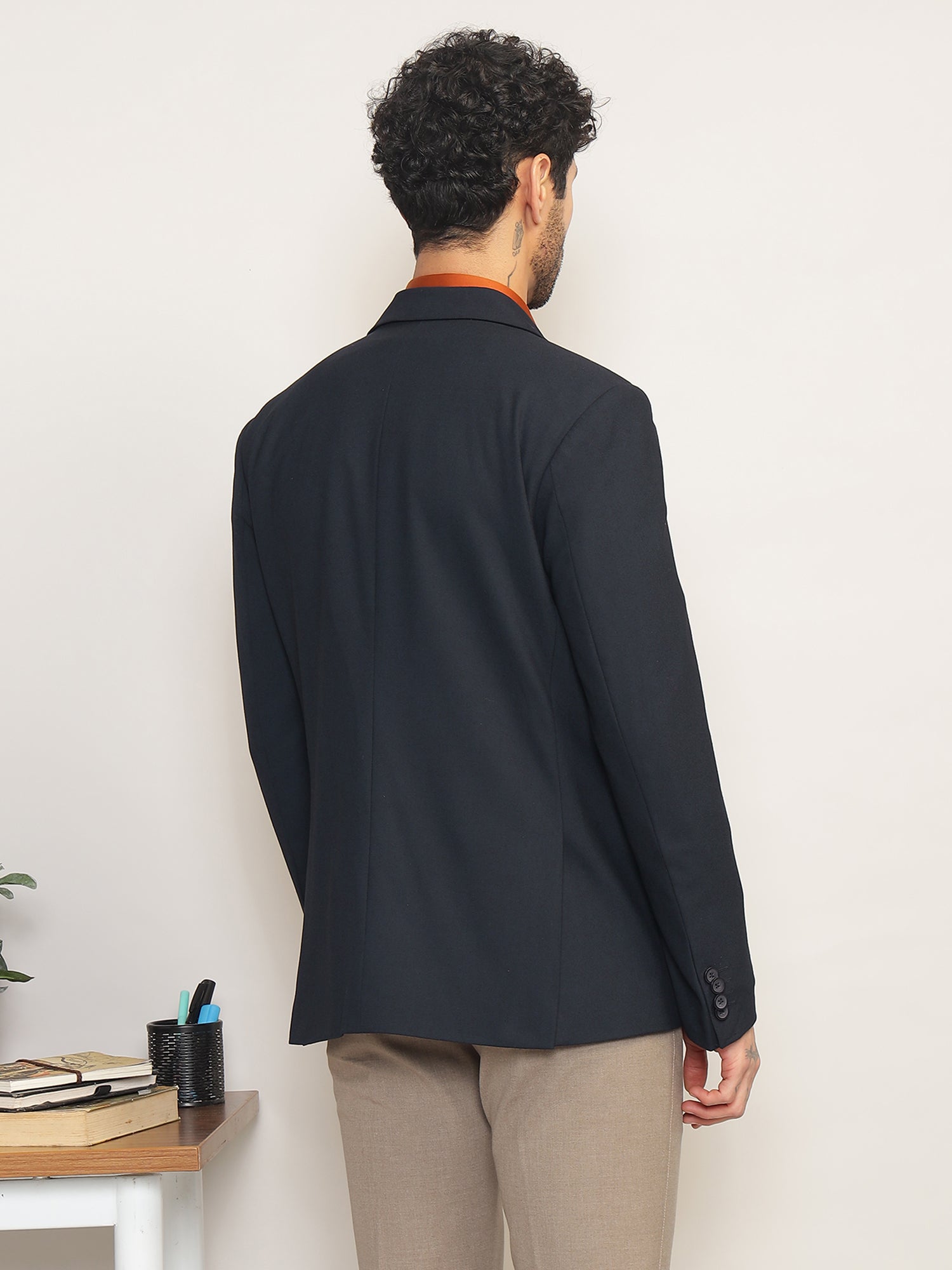 Men Navy Blue Slim Fit Single-Breasted Stretchable Blazer For All Seasons