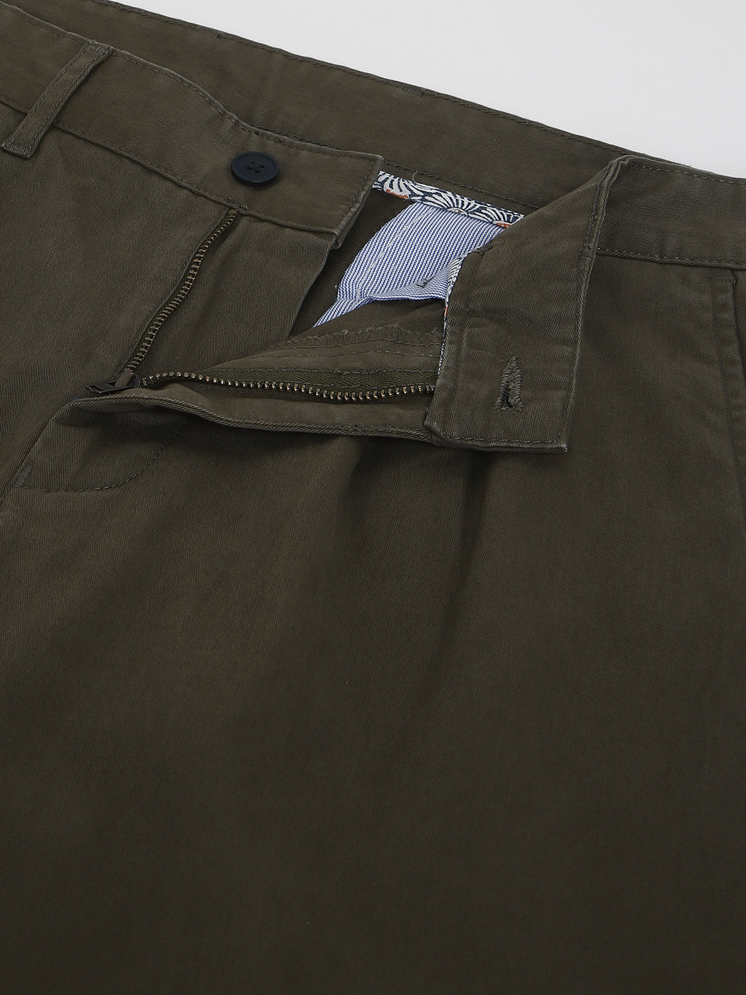 2 Way Stretch Pleated Chinos in Olive- Comfort Fit