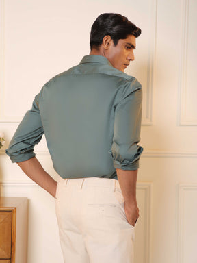 Luxestretch™ Huntergreen Shirt & Movelite™ Ivorysand Trousers