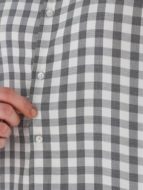 Men Slim Fit Pure Cotton Checked Formal Shirt