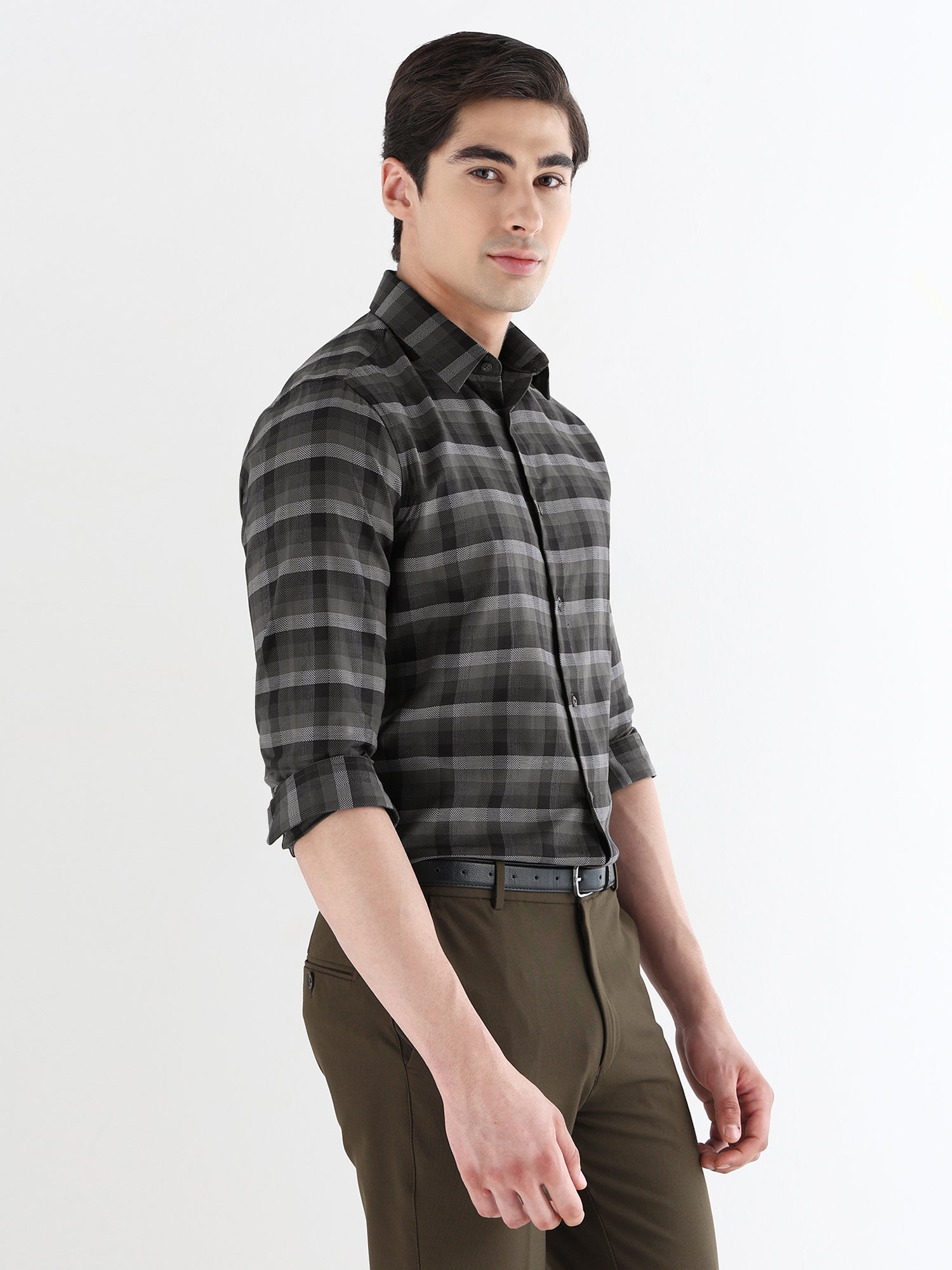 Men Slim Fit Pure Cotton Checked Formal Shirt