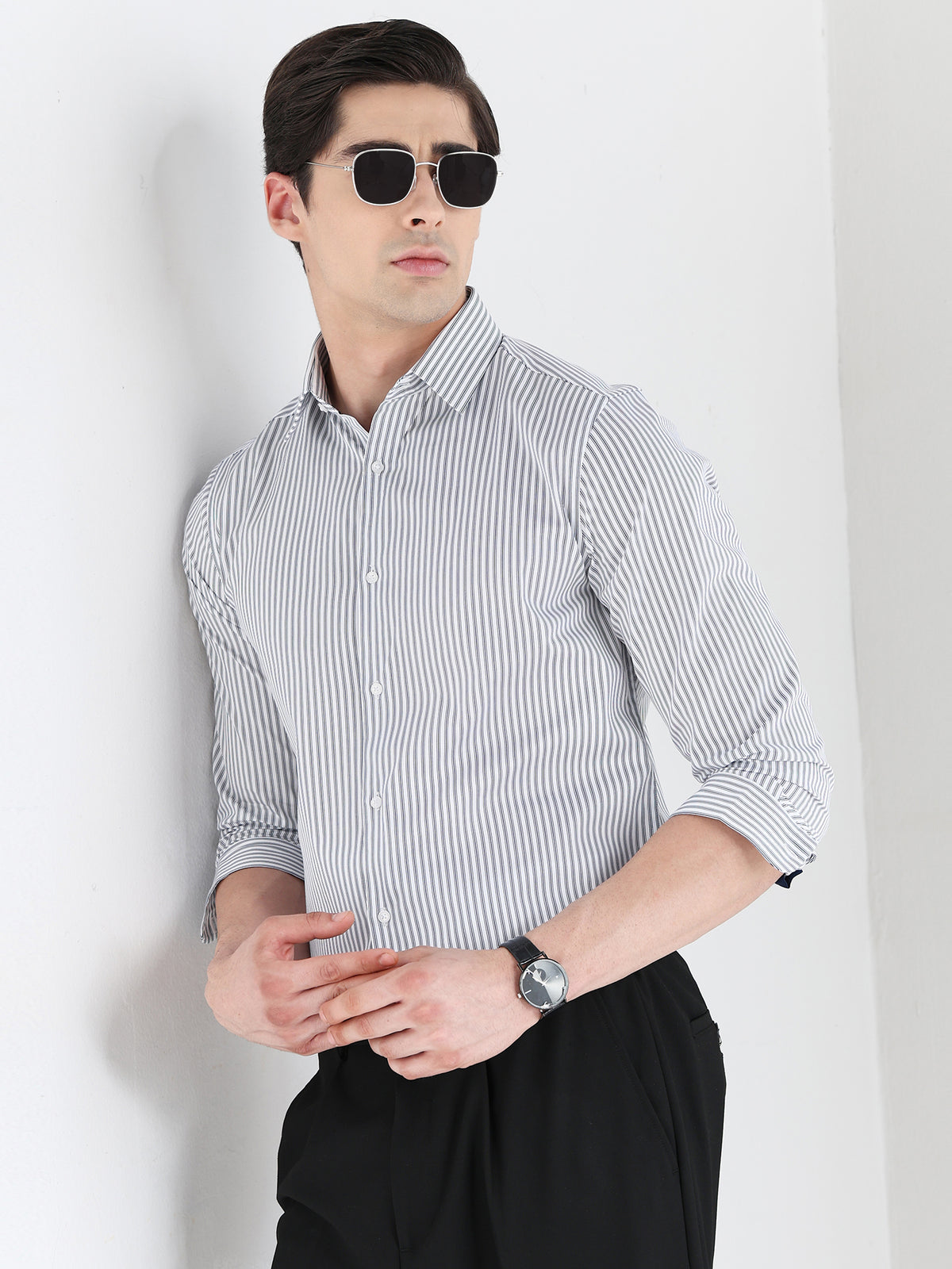 Fine Stripe Formal Shirt In White-Slim Fit