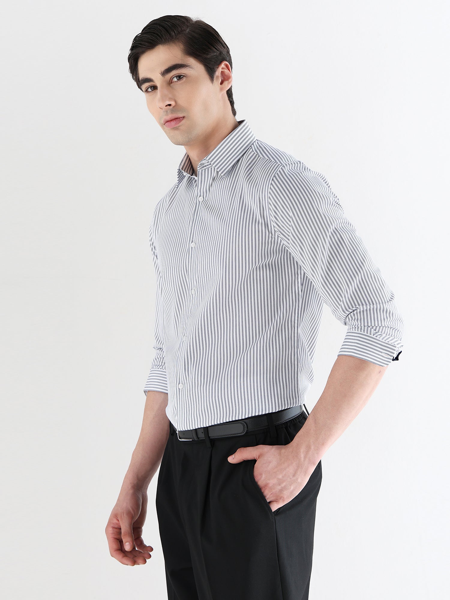 Men Slim Fit Pure Cotton Striped Formal Shirt