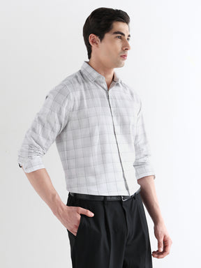 Men Slim Fit Pure Cotton Checked Formal Shirt