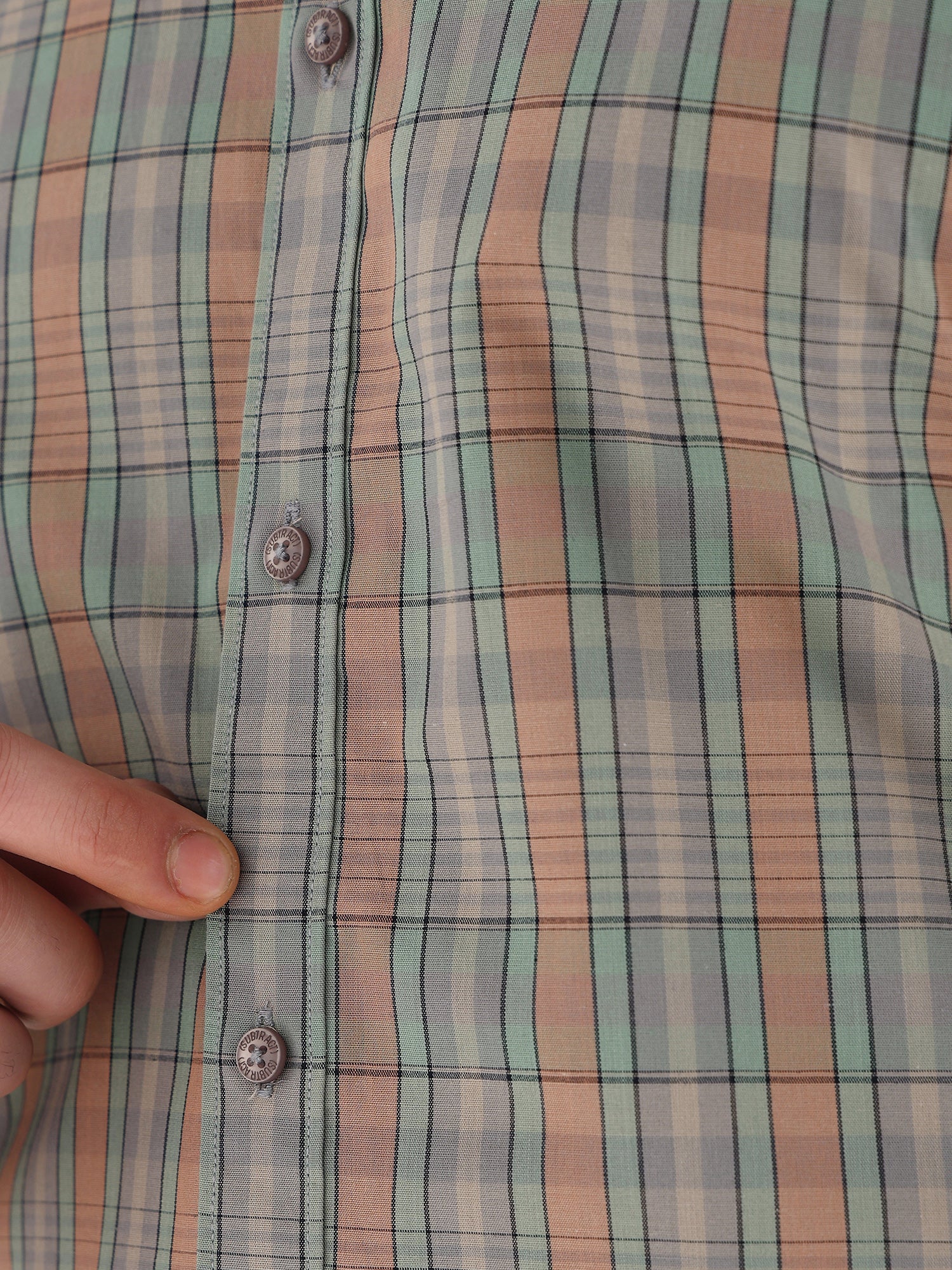 Men Comfort Fit Pure Cotton Checked Formal Shirt