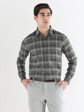 Men Comfort Fit Pure Cotton Checked Formal Shirt