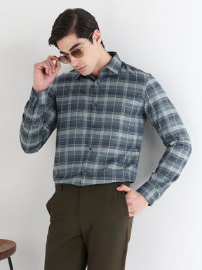 Men Comfort Fit Pure Cotton Checked Formal Shirt