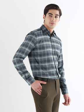 Men Comfort Fit Pure Cotton Checked Formal Shirt
