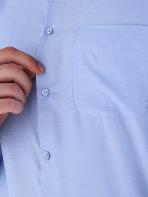 Men Slim Fit Cotton Rich Solid Formal Shirt