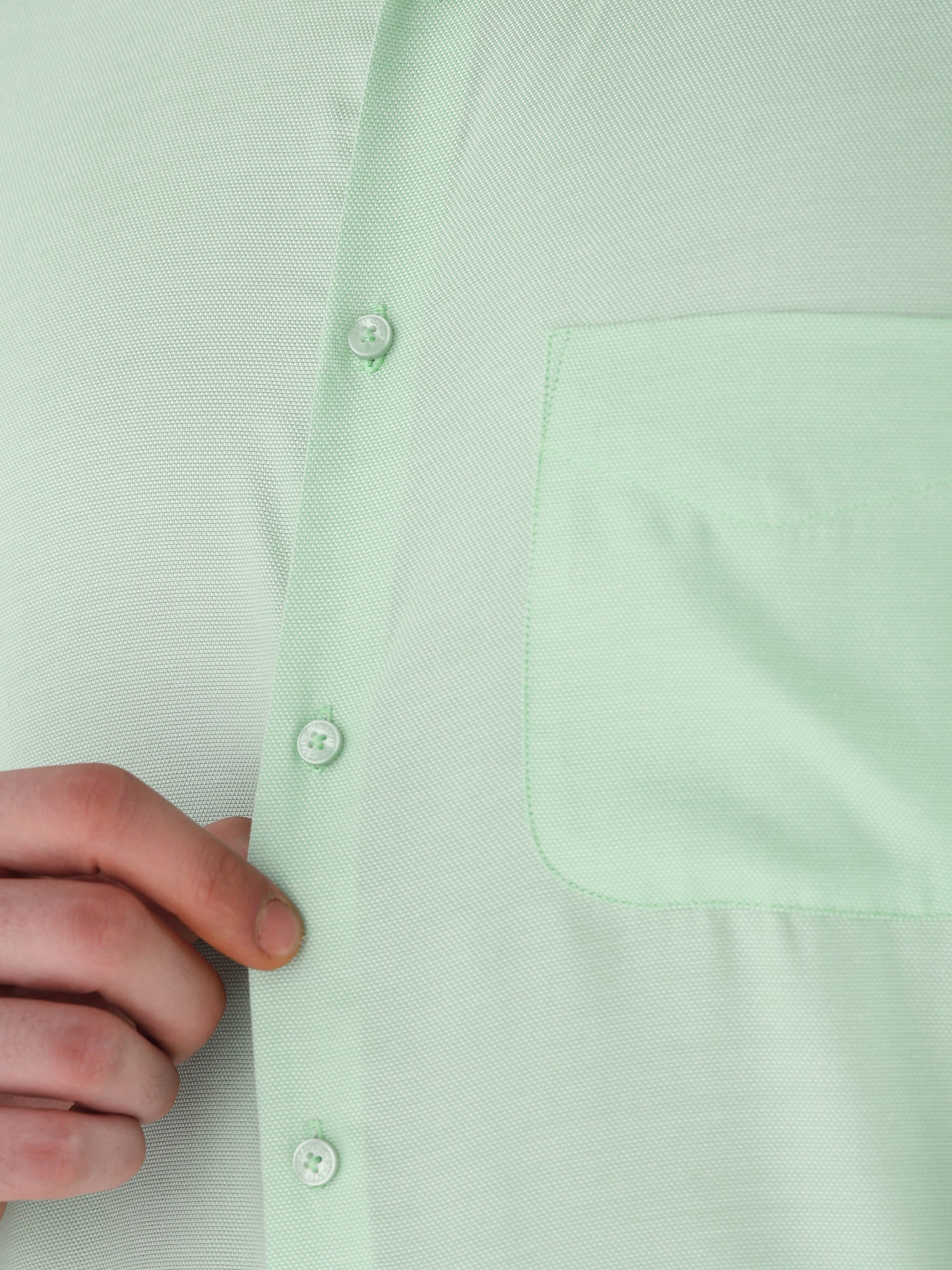 Men Slim Fit Cotton Rich Solid Formal Shirt