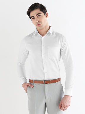 Men Slim Fit Cotton Rich Solid Formal Shirt