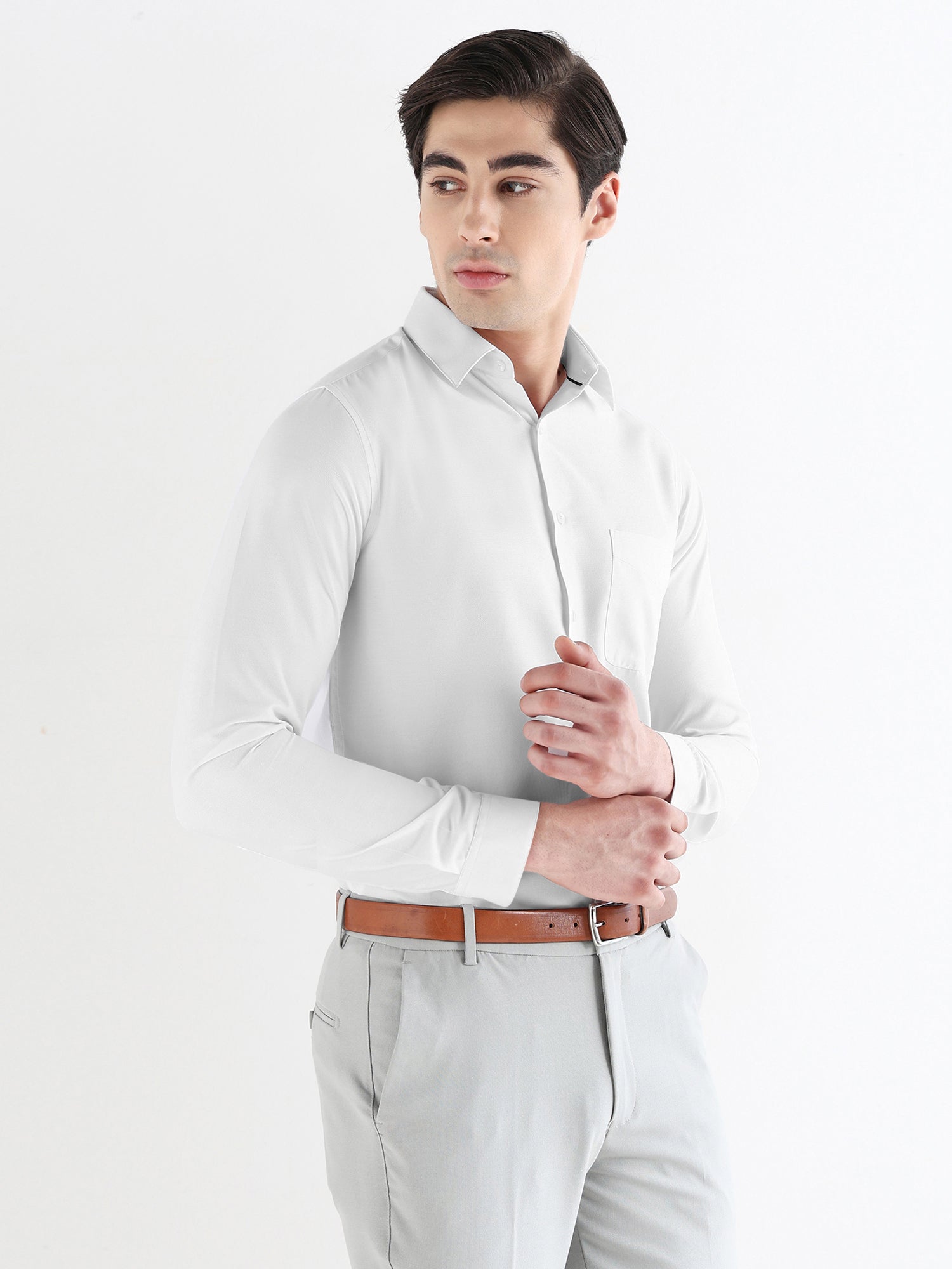 Men Slim Fit Cotton Rich Solid Formal Shirt