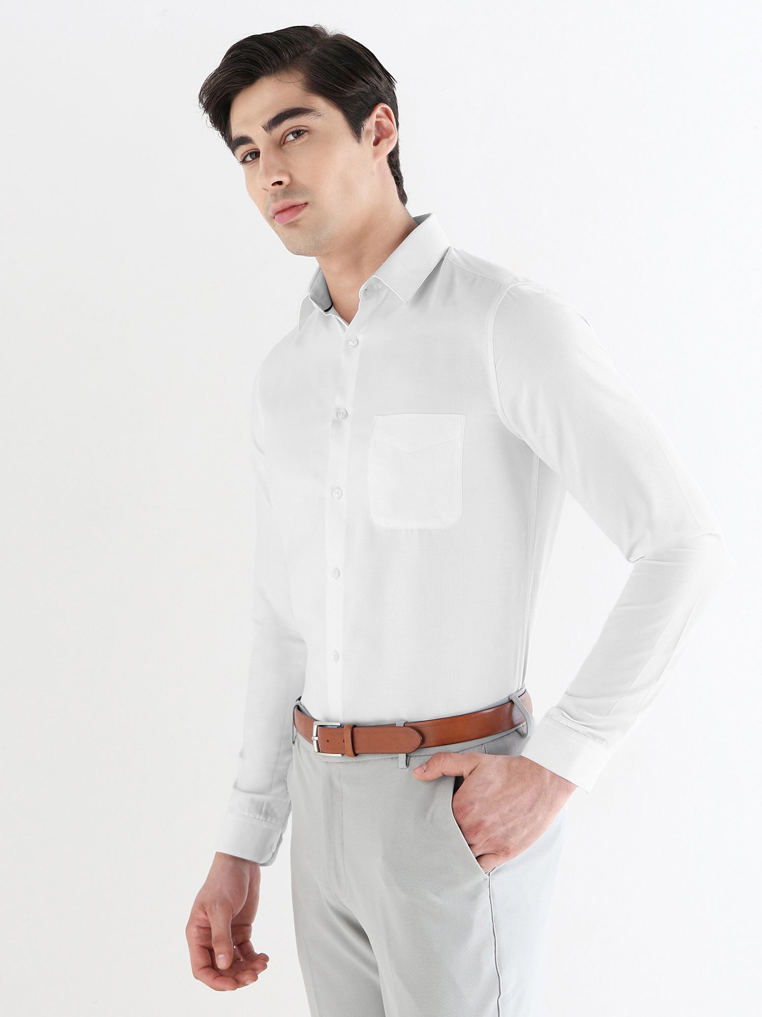 Men Slim Fit Cotton Rich Solid Formal Shirt