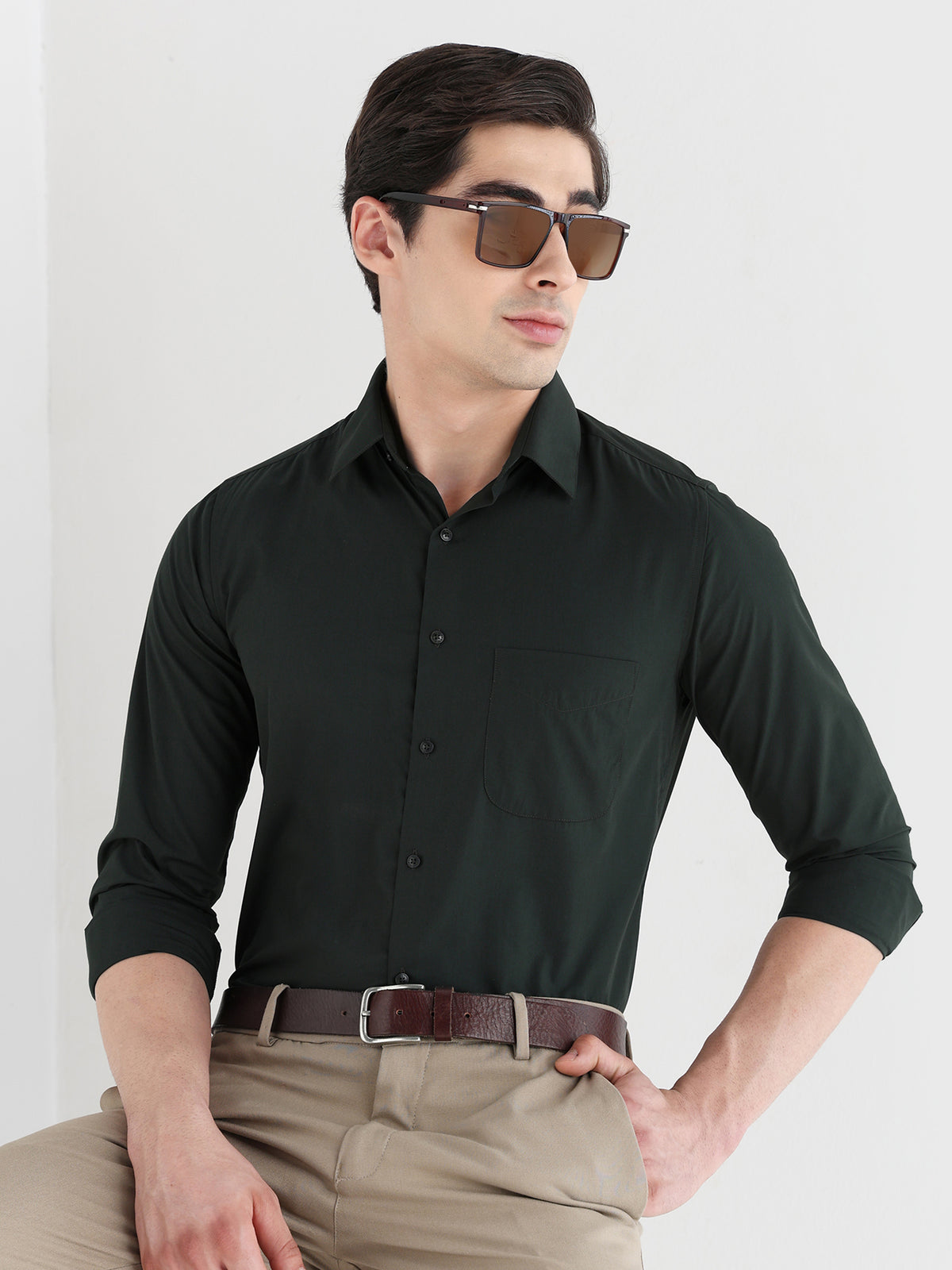 Extra Soft Solid Formal Shirt in Dark Green - Slim Fit