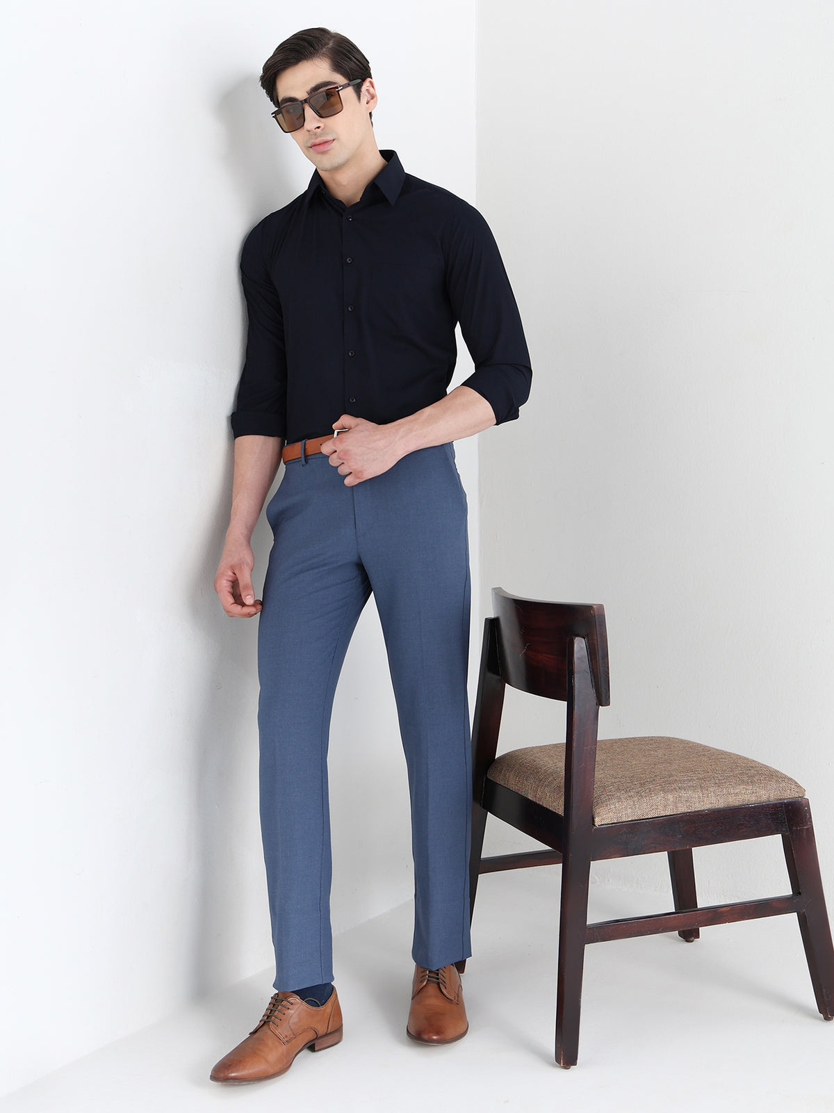 Extra Soft Solid Formal Shirt in Navy - Slim Fit