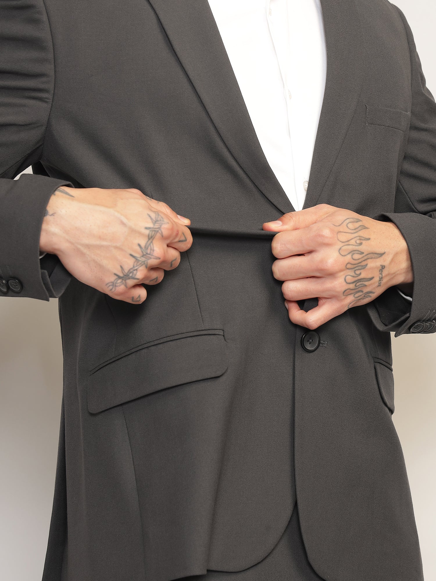 Men Charcoal Grey Slim-Fit Single-Breasted 2-Piece Stretchable Formal Suit