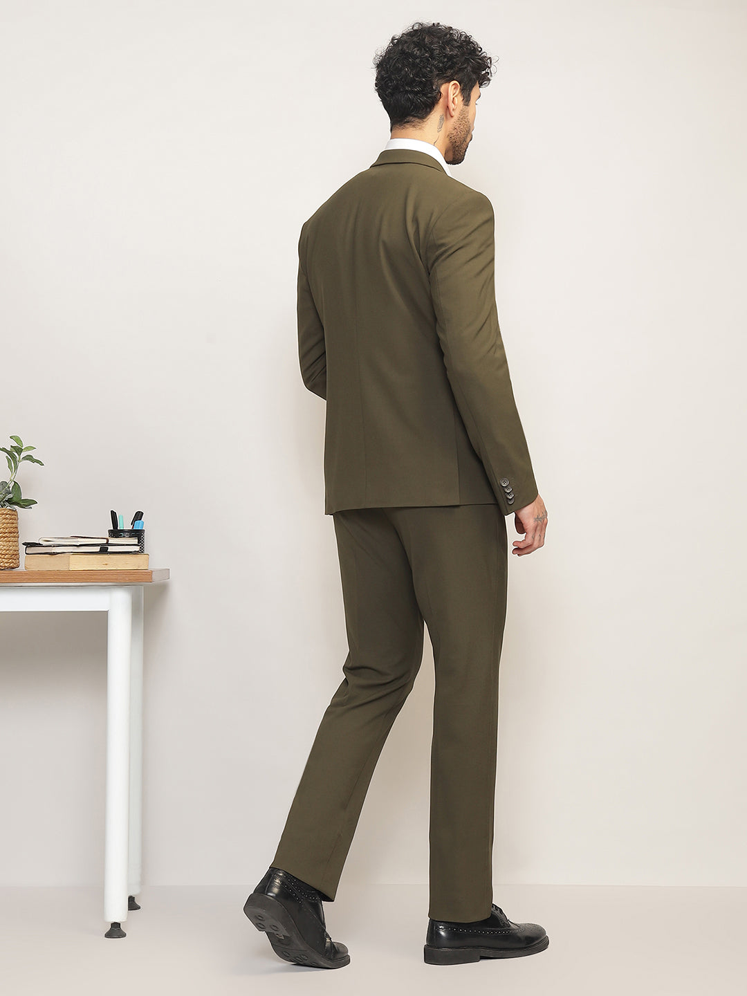 Men Jade Olive Slim-Fit Single-Breasted 2-Piece Stretchable Formal Suit