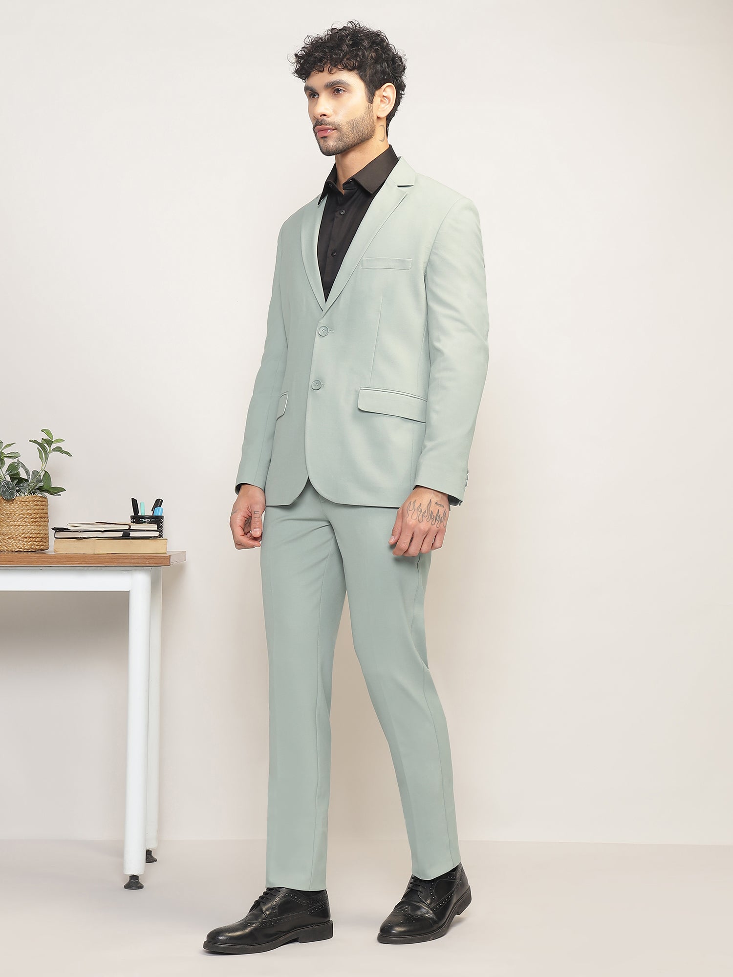 Men Mint Green Slim-Fit Single-Breasted 2-Piece Stretchable Formal Suit