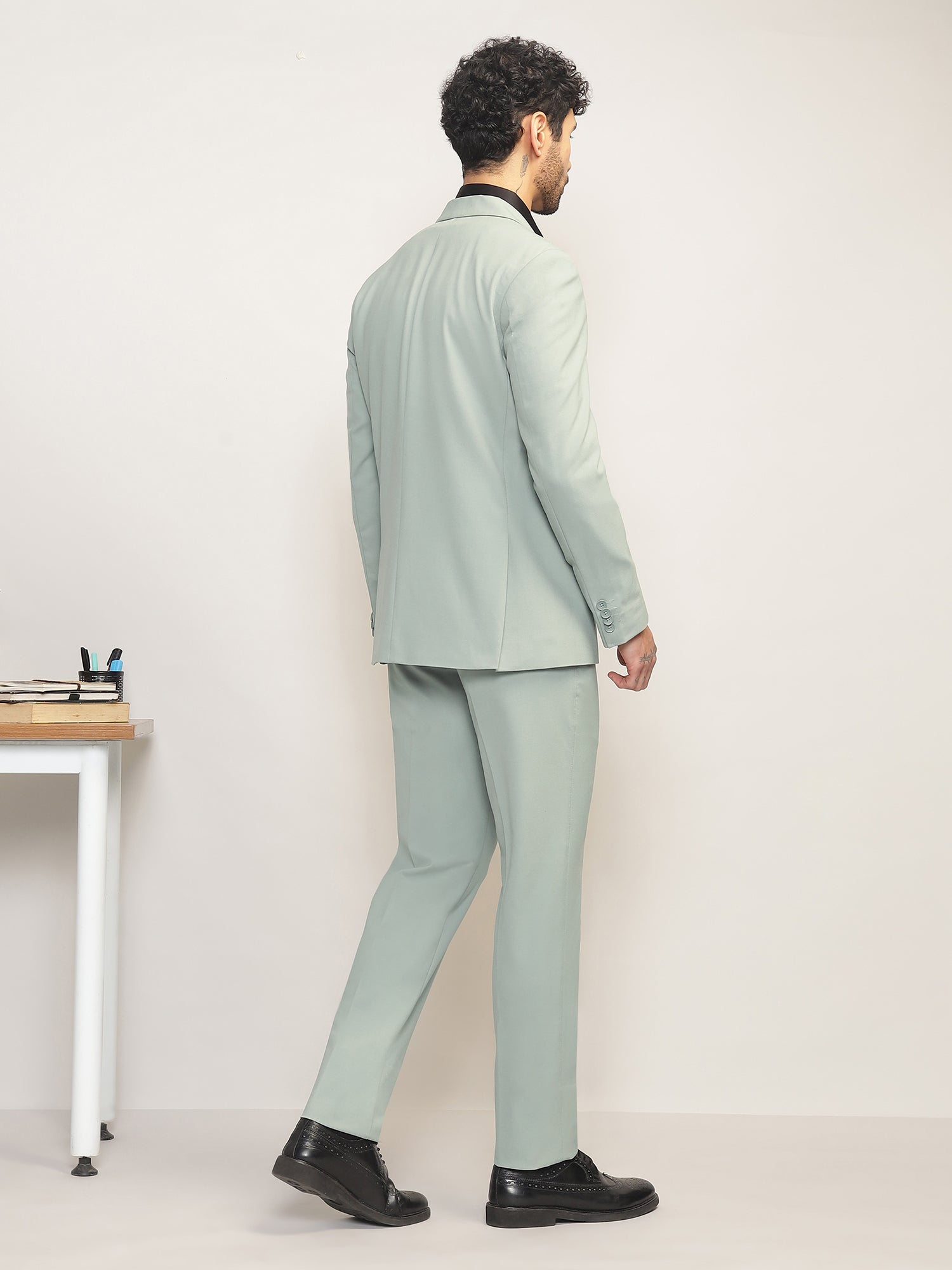 Men Mint Green Slim-Fit Single-Breasted 2-Piece Stretchable Formal Suit