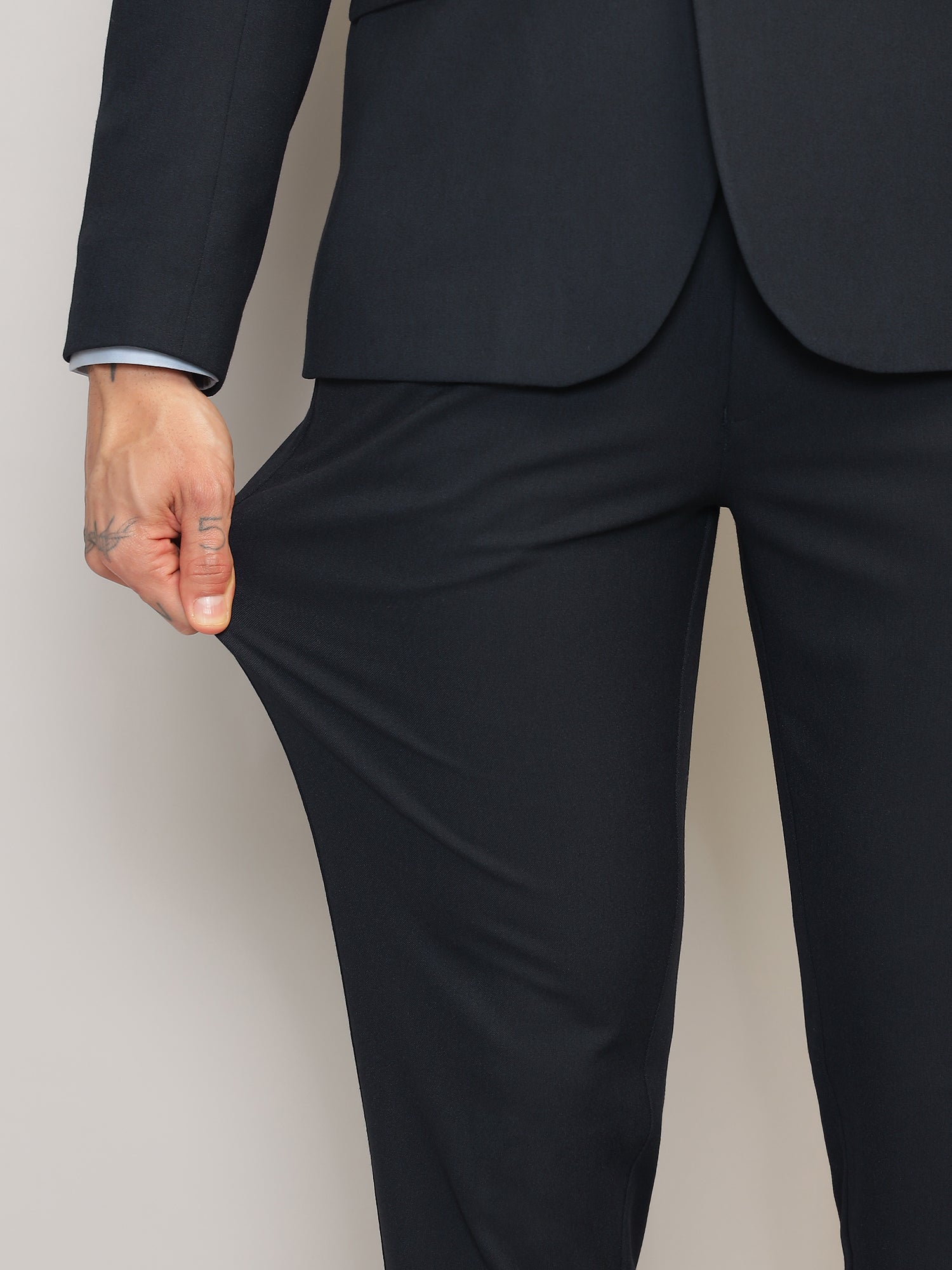 Men Navy Blue Slim-Fit Single-Breasted 2-Piece Stretchable Formal Suit