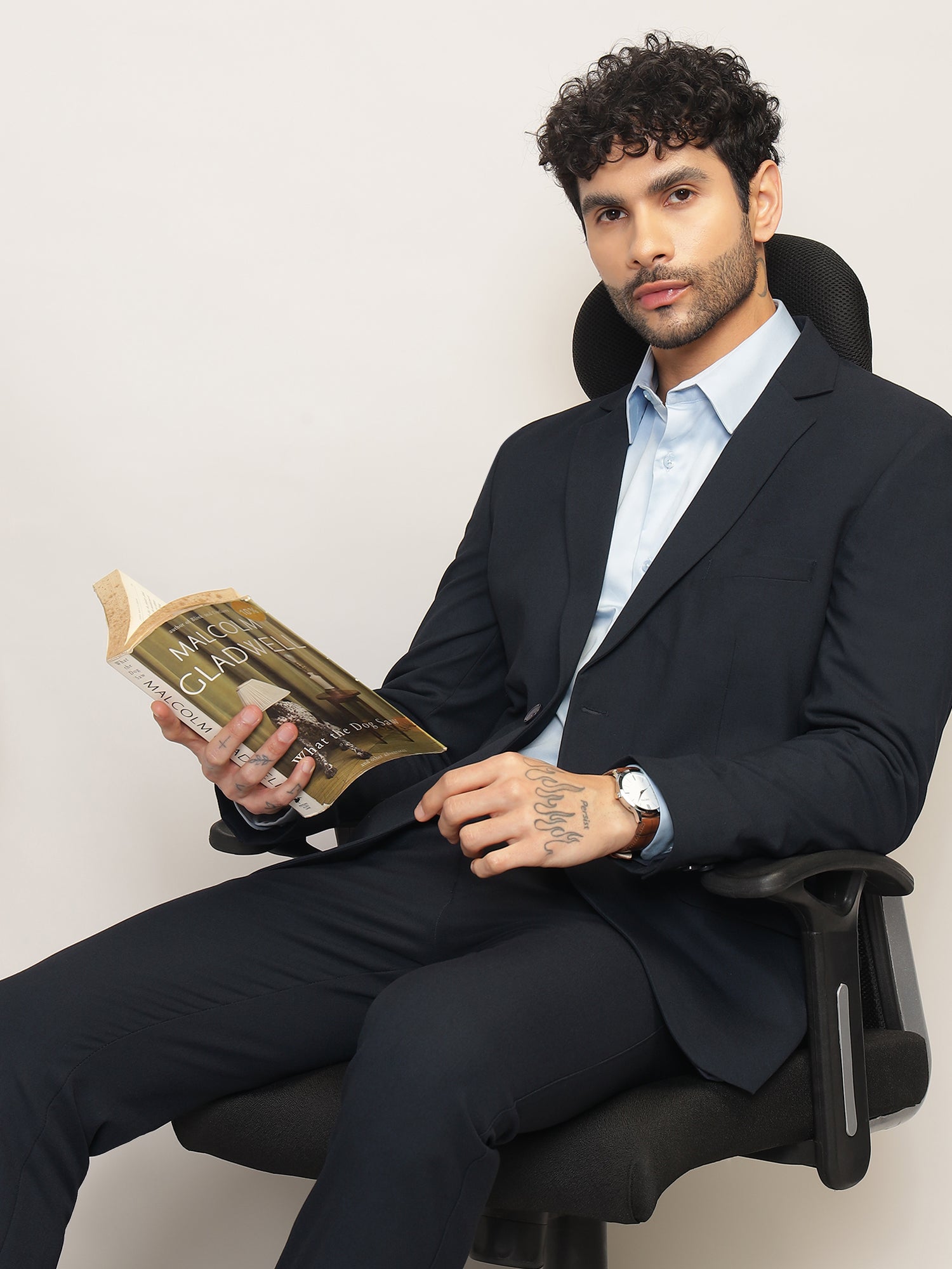 Men Navy Blue Slim-Fit Single-Breasted 2-Piece Stretchable Formal Suit