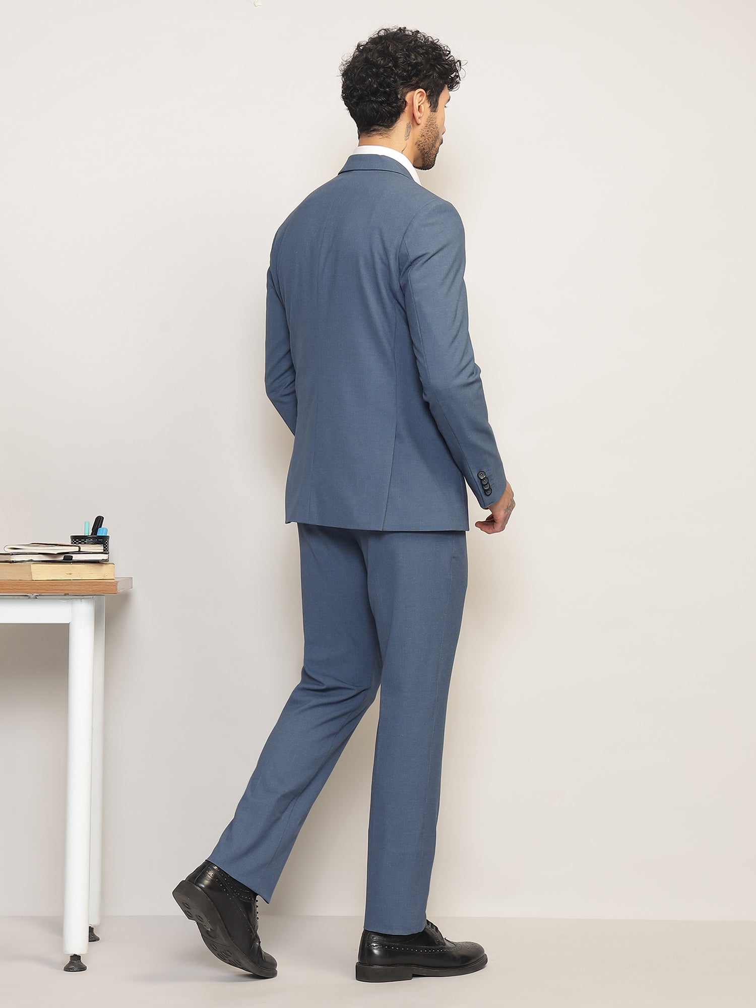 Men Steel Blue Slim-Fit Single-Breasted 2-Piece Stretchable Formal Suit