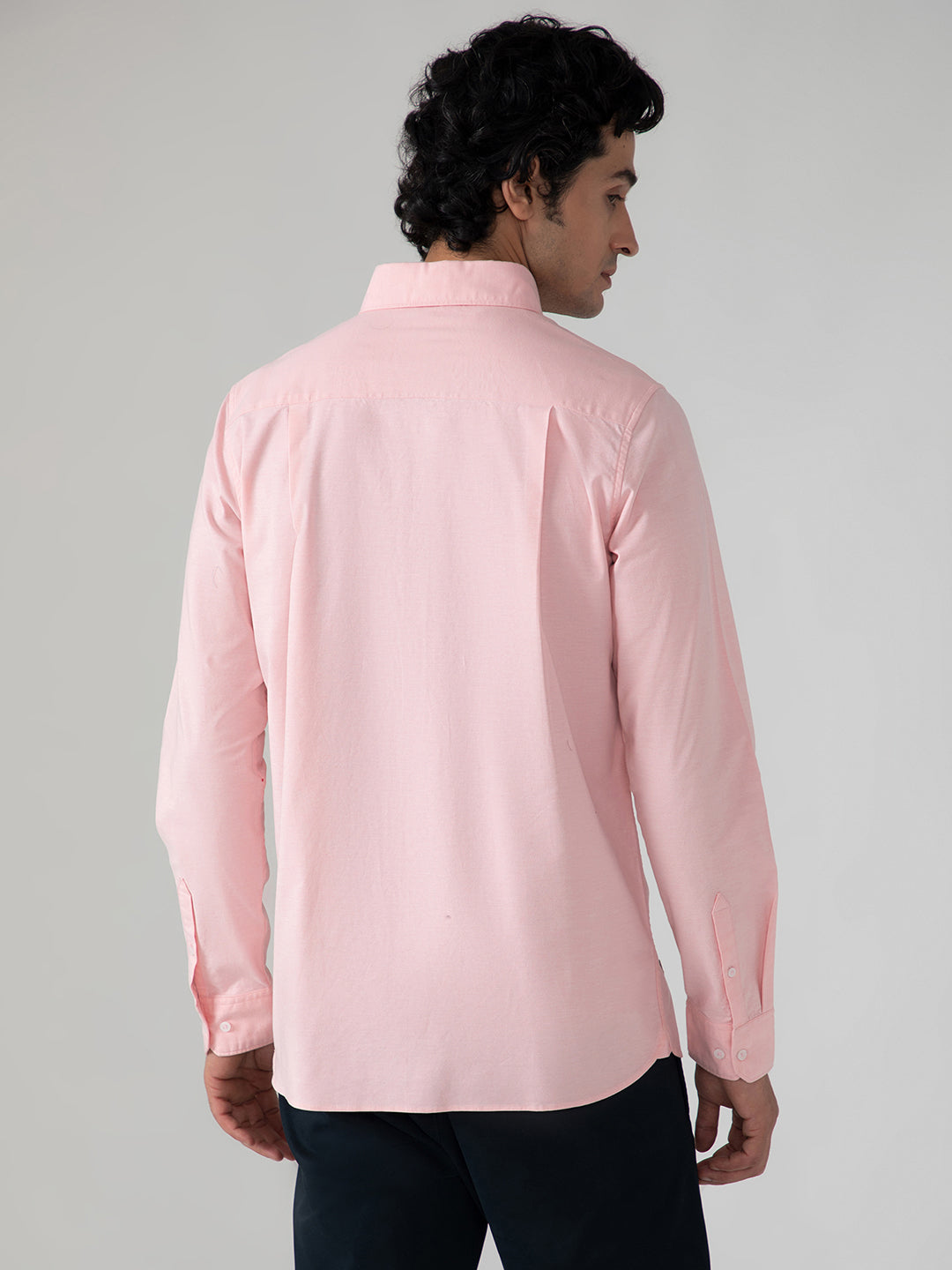 2 Way Stretch Oxford Shirt in Salmon Pink- Slim Fit